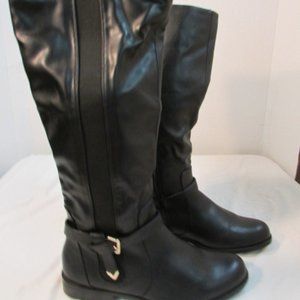 dexflex Comfort Black Faux Leather Boot